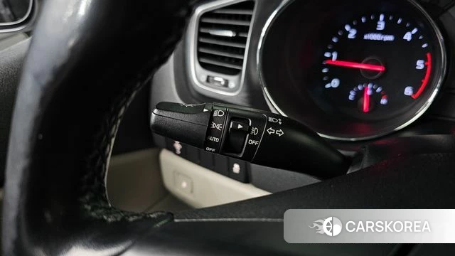 Kia The New Carnival 2018 Белый из Кореи, фото 5