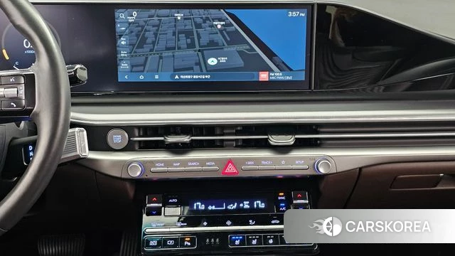 Hyundai Grandeur (GN7) 2023 Серебристо-серый из Кореи, фото 5