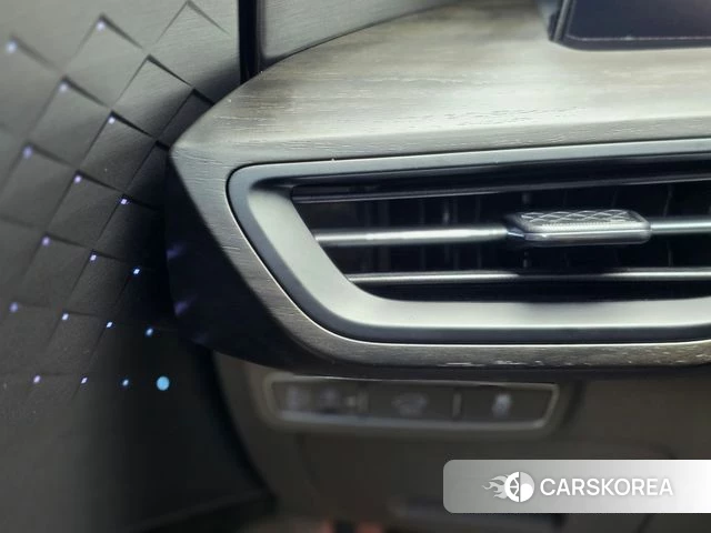 Kia K8 2022 Черный из Кореи, фото 5