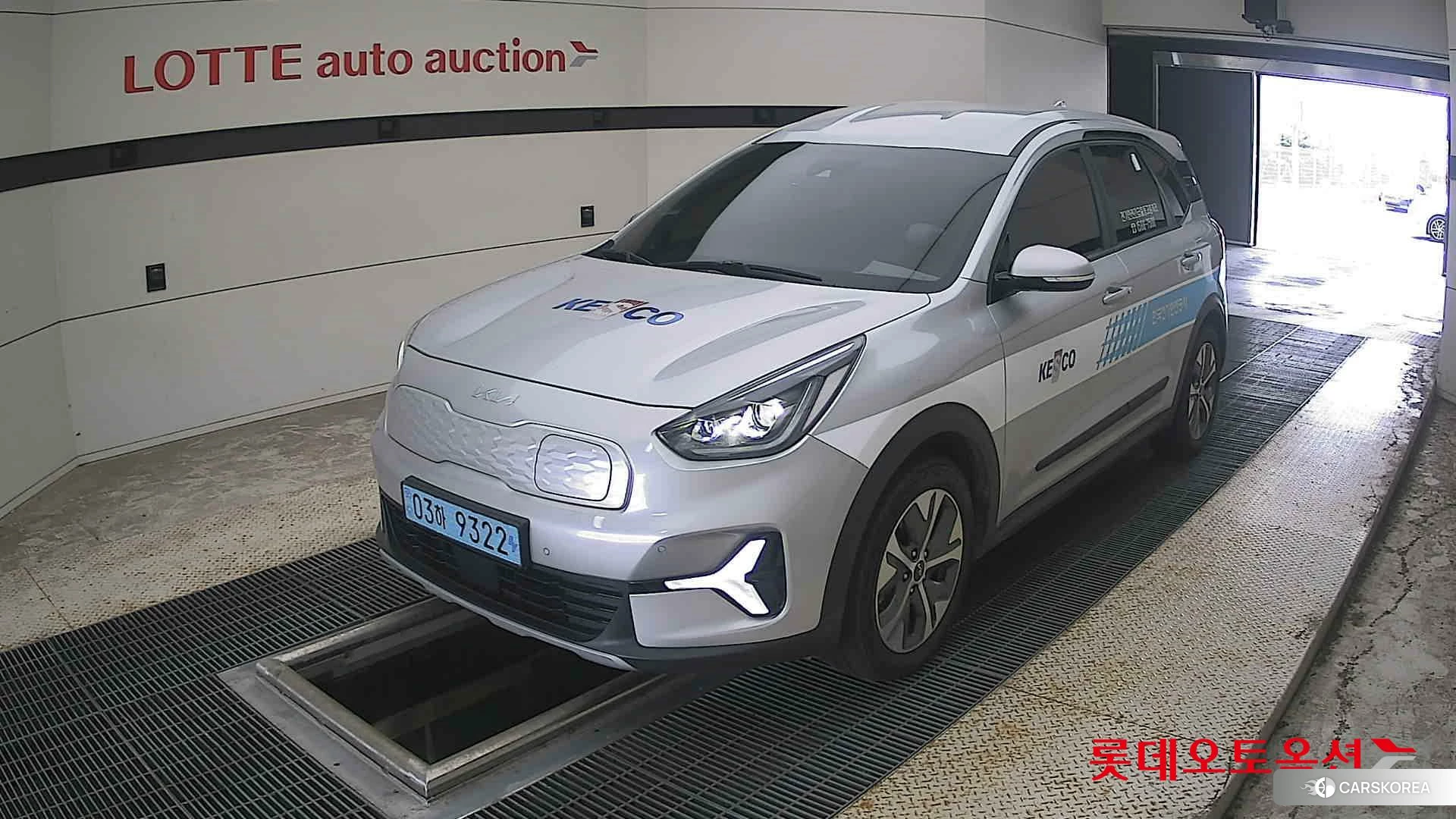 Kia Niro Plus 2023 Sparkling Silver из Кореи, фото 5