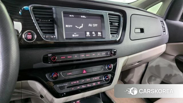 Kia The New Carnival 2019 Черный из Кореи, фото 5
