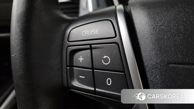 Volvo V40 Cross-Country 2018 Белый из Кореи, фото 5