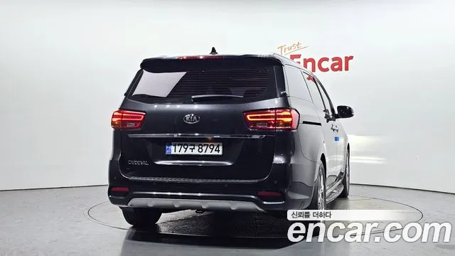 Kia The New Carnival 2018 Серый из Кореи, фото 5