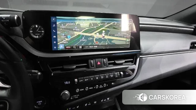 Lexus ES300h 7th generation 2023 Серый из Кореи, фото 5