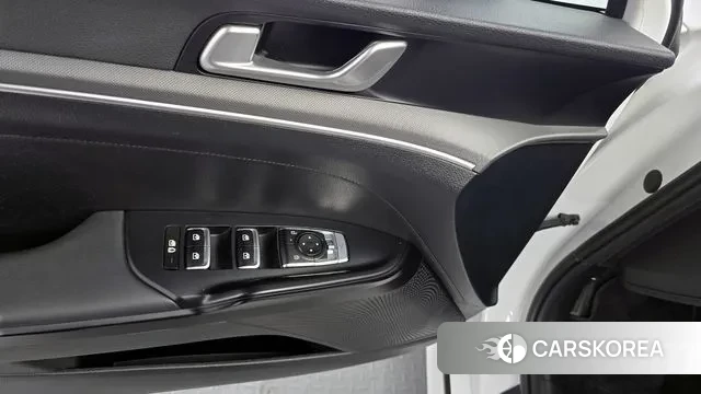 Kia The New K5 3rd generation 2024 Белый из Кореи, фото 5