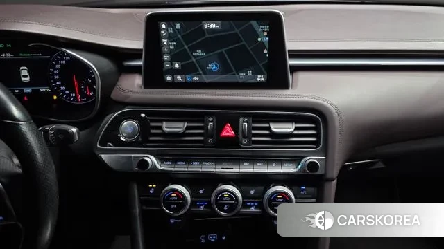 Genesis G70 2018 Черный из Кореи, фото 5