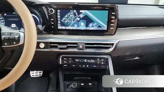 Kia K5 3rd generation 2023 Серый из Кореи, фото 5