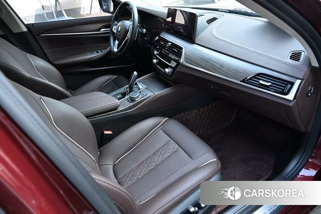 BMW 5 series 2021 Красный из Китая, фото 5