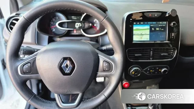 Renault Korea (Samsung) Clio 2018 Белый из Кореи, фото 5