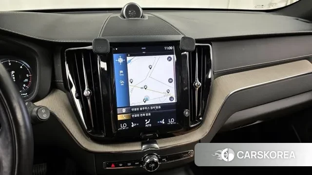 Volvo XC60 second Generation 2018 Серый из Кореи, фото 5