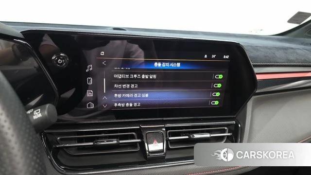 Chevrolet (GM Daewoo) The New Trail Blazer 2025 Белый из Кореи, фото 5