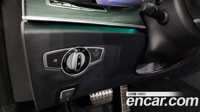 Mercedes-Benz E-Class W213 2020 Серебристо-серый из Кореи, фото 5