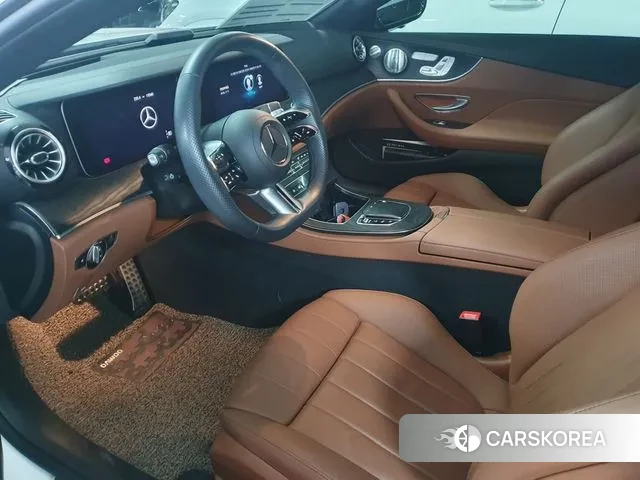 Mercedes-Benz E-Class W213 2022 Белый из Кореи, фото 5