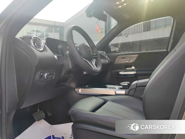 Mercedes-Benz GLB 2023 Темно-серый из Китая, фото 5