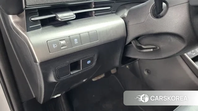 Hyundai Kona (SX2) 2023 Белый из Кореи, фото 5