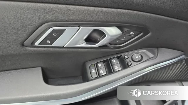 BMW 3 Series (G20) 2021 Серый из Кореи, фото 5