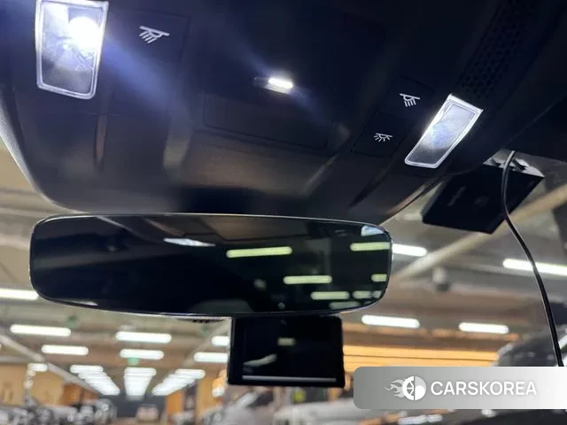 Porsche Taycan 2024 Белый из Кореи, фото 5