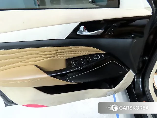 Kia K7 Premier 2019 Черный из Кореи, фото 5