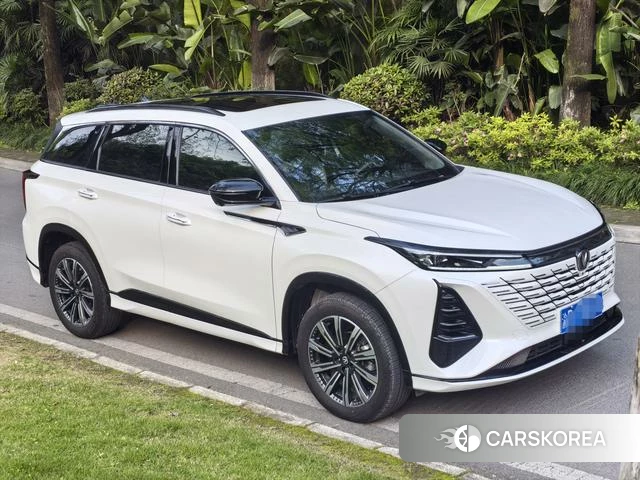 Chang'an CS75 PLUS 2024 Белый из Китая, фото 5