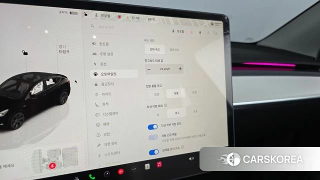 Tesla Model Y 2024 Черный из Кореи, фото 5