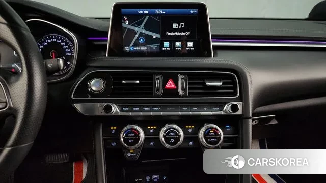 Genesis G70 2019 Черный из Кореи, фото 5
