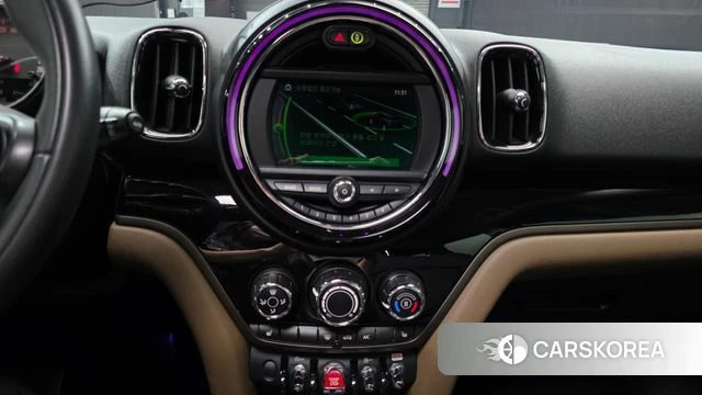 Mini Cooper Countryman 2020 Зеленый из Кореи, фото 5