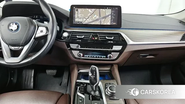 BMW 5 Series (G30) 2022 Серый из Кореи, фото 5