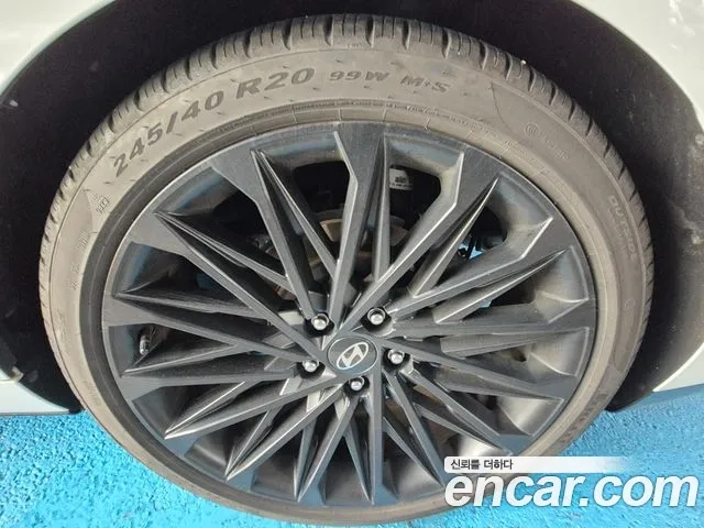 Hyundai Grandeur Hybrid (GN7) 2023 Белый из Кореи, фото 5