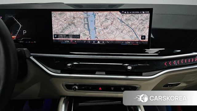 BMW X6 (G06) 2025 Серебристо-серый из Кореи, фото 5