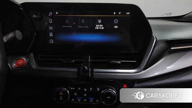 Chevrolet (GM Daewoo) Trax Crossover 2024 Черный из Кореи, фото 5