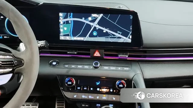 Hyundai Avante (CN7) 2023 Серебристо-серый из Кореи, фото 5