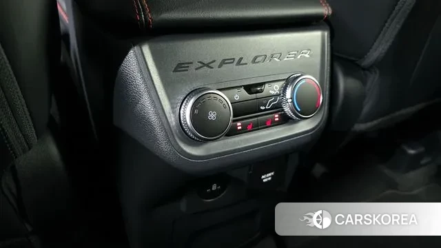 Ford Explorer 6th Generation 2025 Черный из Кореи, фото 5