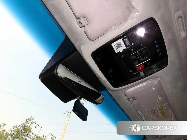 Hyundai Staria 2025 Белый из Кореи, фото 5