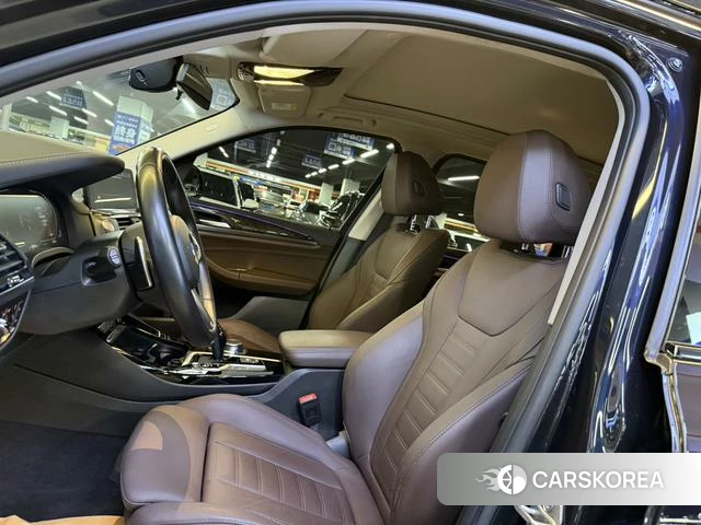 BMW X3 2021 Черный из Китая, фото 5