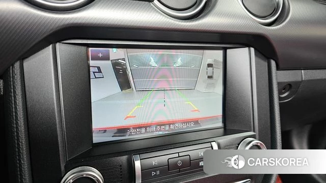 Ford Mustang 2022 Красный из Кореи, фото 5