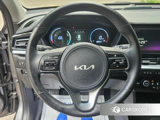 Kia Niro Plus 2022 Серый из Кореи, фото 5