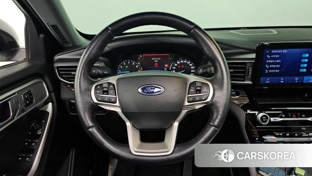 Ford Explorer 6th Generation 2023 Белый из Кореи, фото 5