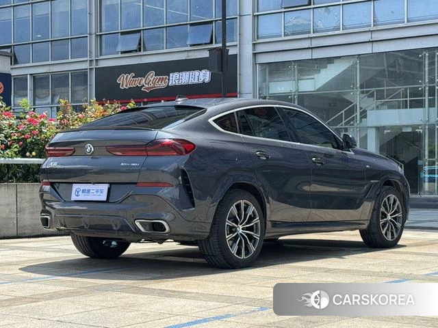 BMW X6 2021 Черный из Китая, фото 5