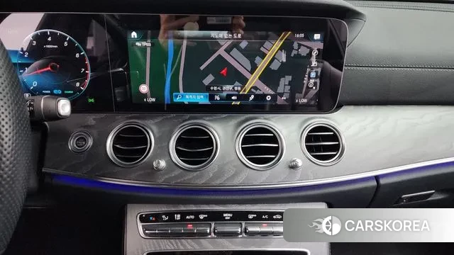 Mercedes-Benz E-Class W213 2022 Черный из Кореи, фото 5