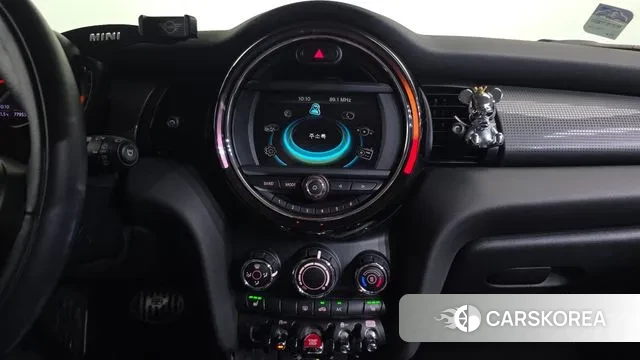 Mini Cooper 2018 Красный из Кореи, фото 5