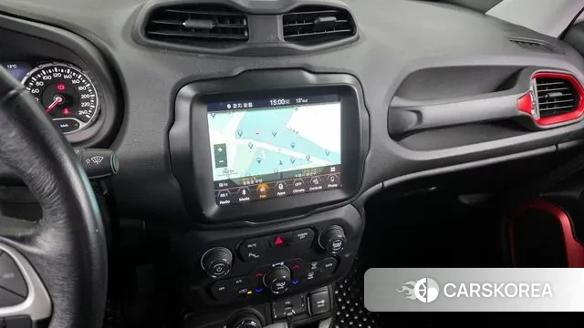 Jeep Renegade 2018 Белый из Кореи, фото 5