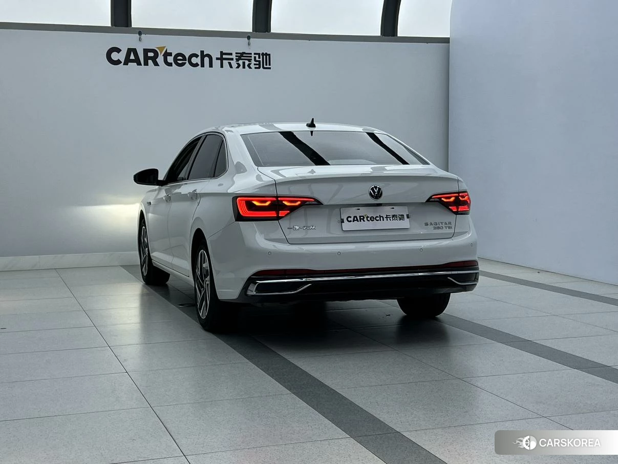 Volkswagen Sagitar 2022 Белый из Китая, фото 5