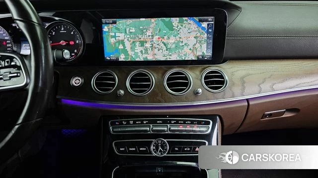Mercedes-Benz E-Class W213 2019 Черный из Кореи, фото 5