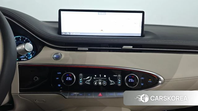 Genesis GV70 2023 Белый из Кореи, фото 5