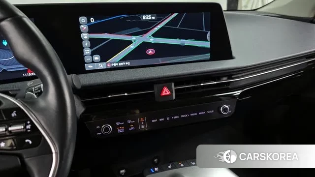 Kia EV6 2022 Серый из Кореи, фото 5