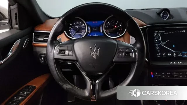 Maserati Ghibli 2018 Белый из Кореи, фото 5