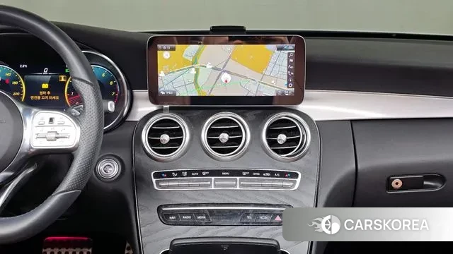 Mercedes-Benz C-Class W205 2020 Белый из Кореи, фото 5