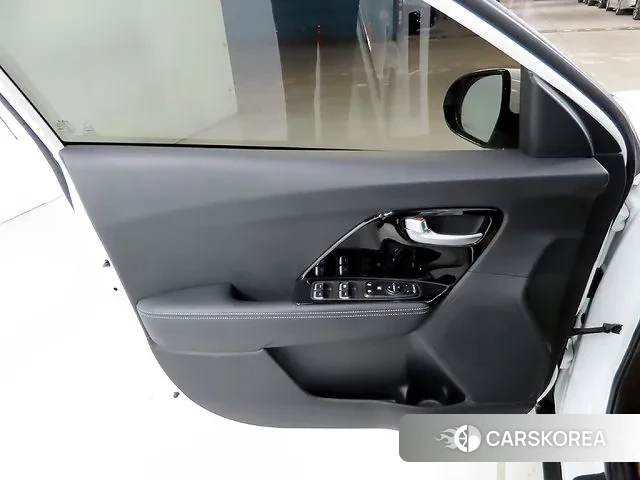 Kia The New Niro 2021 Белый из Кореи, фото 5