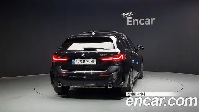 BMW 1 Series (F40) id 2700401 из Кореи 5