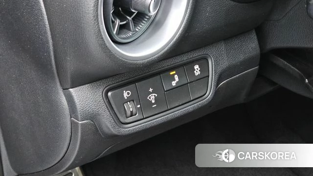 Kia The New K3 2nd generation 2022 Черный из Кореи, фото 5